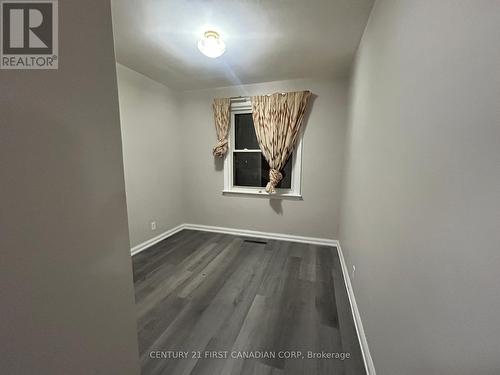 1449 Oxford Street E, London, ON - Indoor Photo Showing Other Room