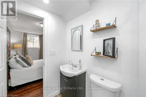 94 Rochefort Street, Kitchener, ON - Indoor Photo Showing Bathroom