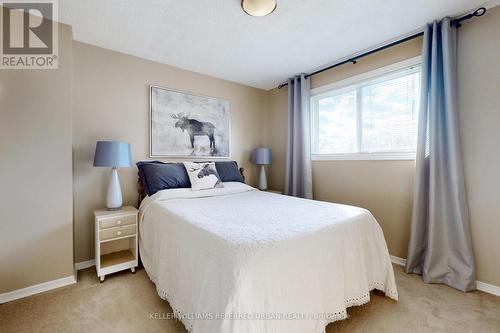 399 The Thicket, Mississauga, ON - Indoor Photo Showing Bedroom