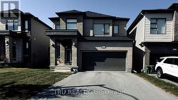 589 PARADE DRIVE  Ottawa, ON K2S 0Y3