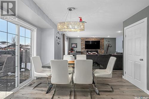 110 Maguire Court, Saskatoon, SK - Indoor Photo Showing Dining Room