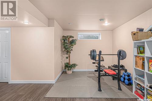 110 Maguire Court, Saskatoon, SK - Indoor Photo Showing Gym Room