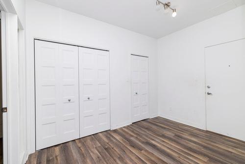 Hall d'entrée/Vestibule - 806-740 Av. Victoria, Saint-Lambert, QC - Indoor Photo Showing Other Room