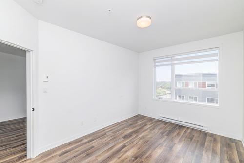 Chambre à coucher principale - 806-740 Av. Victoria, Saint-Lambert, QC - Indoor Photo Showing Other Room