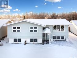 39 Churchill COURT  Saskatoon, SK S7K 3W9