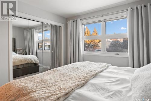 39 Churchill Court, Saskatoon, SK - Indoor Photo Showing Bedroom