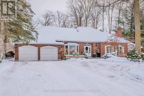 586 Eastgate Walk, Waterloo, ON - Outdoor