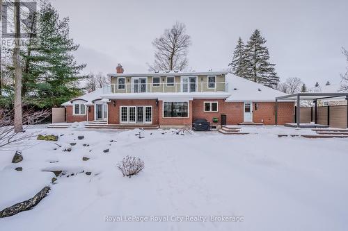 586 Eastgate Walk, Waterloo, ON - Outdoor