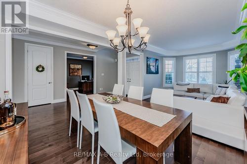 252 Edgewater Crescent, Kitchener, ON - Indoor Photo Showing Dining Room