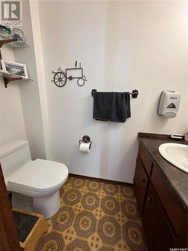 309 2Nd Avenue, Gerald, SK - Indoor Photo Showing Bathroom