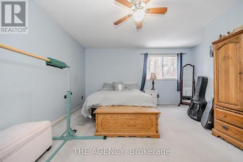 80 Middlemiss Crescent, Cambridge, ON - Indoor Photo Showing Bedroom