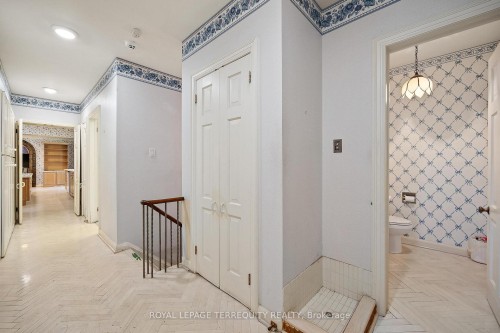 2 Chieftain Crescent, Toronto, ON - Indoor Photo Showing Other Room