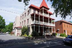 228  - 232 Rue Ste-Marie  La Prairie, QC J5R 1G2