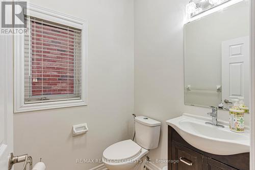 3065 Mission Hill Drive, Mississauga, ON - Indoor Photo Showing Bathroom