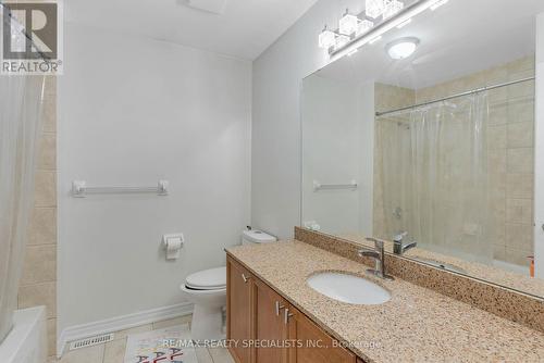 3065 Mission Hill Drive, Mississauga, ON - Indoor Photo Showing Bathroom