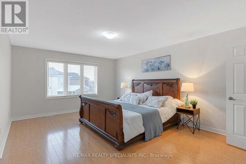 3065 Mission Hill Drive, Mississauga, ON - Indoor Photo Showing Bedroom