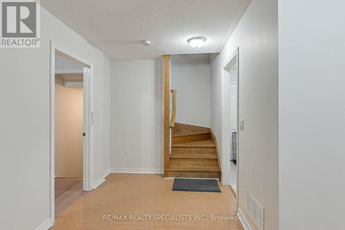 3065 Mission Hill Drive, Mississauga, ON - Indoor Photo Showing Other Room