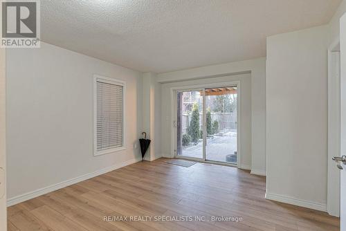 3065 Mission Hill Drive, Mississauga, ON - Indoor Photo Showing Other Room