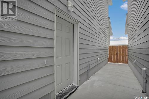 1112 9Th Street E, Saskatoon, SK - Outdoor With Exterior