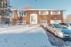 512 GLENDENE CRESCENT  Waterloo, ON N2L 4P4