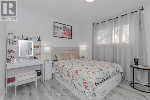 512 Glendene Crescent, Waterloo, ON - Indoor Photo Showing Bedroom