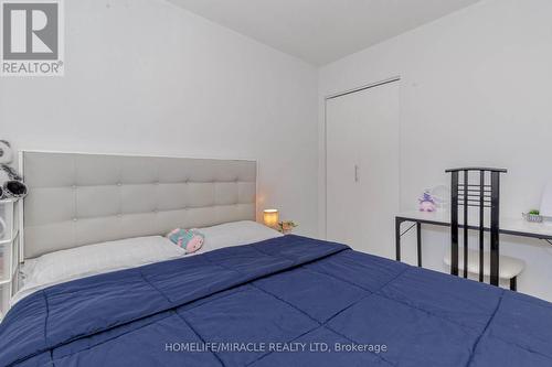 512 Glendene Crescent, Waterloo, ON - Indoor Photo Showing Bedroom