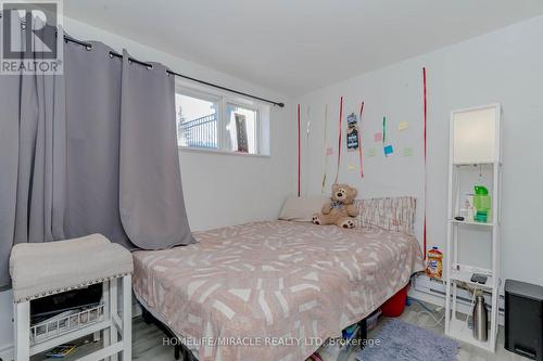 512 Glendene Crescent, Waterloo, ON - Indoor Photo Showing Bedroom