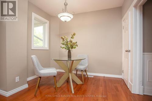 209 Weir Street N, Hamilton, ON - Indoor Photo Showing Dining Room