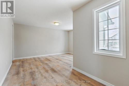 213 Snowdrop Crescent, Kitchener, ON - Indoor Photo Showing Other Room