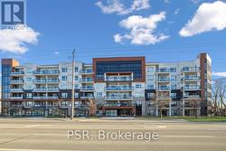 211 - 320 PLAINS ROAD E  Burlington, ON L7T 0C1