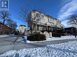 2 - 3071 CAWTHRA ROAD  Mississauga, ON L5A 2X4