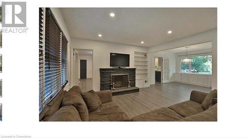 247 Belvenia Road, Burlington, ON - Indoor Photo Showing Living Room With Fireplace