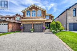 5443 MCFARREN Boulevard  Mississauga, ON L5M 5Y3