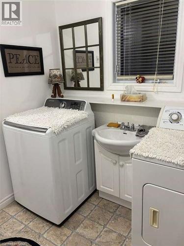 2 Joanne Crescent, Minto, ON - Indoor Photo Showing Laundry Room