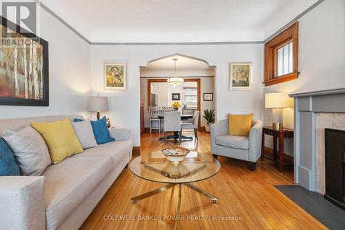 645 Emery Street E, London, ON - Indoor Photo Showing Living Room With Fireplace