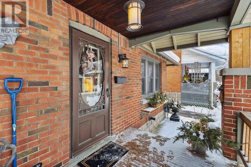 645 Emery Street E, London, ON - Outdoor With Exterior