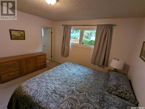 435 Needham Way, Saskatoon, SK - Indoor Photo Showing Bedroom