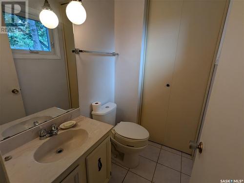 435 Needham Way, Saskatoon, SK - Indoor Photo Showing Bathroom