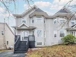 10 Walter Havill Drive  Halifax, NS B3N 3H5