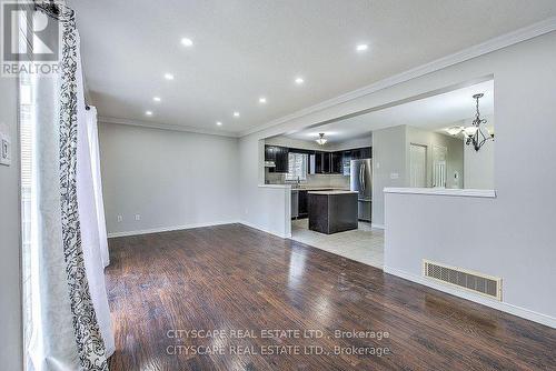 481 Marconi Boulevard, London, ON - Indoor Photo Showing Other Room