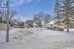 613 P AVENUE N  Saskatoon, SK S7L 2W1