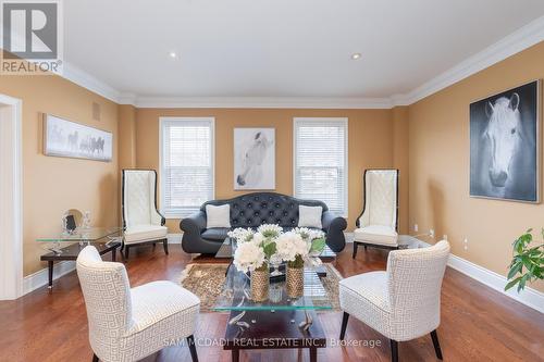 3248 Barchester Court, Mississauga, ON - Indoor Photo Showing Living Room