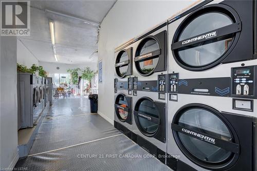 1066 Dundas Street E, London East (East G), ON 