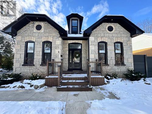 6 Elgin Street N, Cambridge, ON - Outdoor With Facade