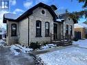 6 Elgin Street N, Cambridge, ON  - Outdoor With Facade 