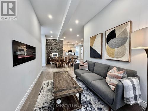 6 Elgin Street N, Cambridge, ON - Indoor Photo Showing Living Room With Fireplace