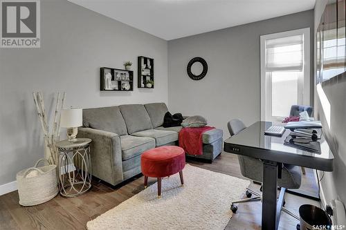 3921 Sandhill Crescent, Regina, SK - Indoor Photo Showing Other Room