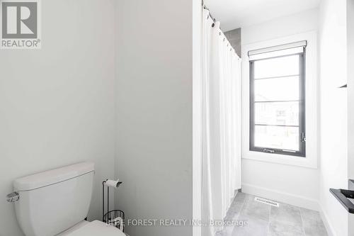 2419 Black Rail Terrace, London, ON - Indoor Photo Showing Bathroom