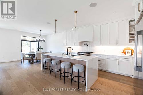 2419 Black Rail Terrace, London, ON - Indoor Photo Showing Kitchen With Upgraded Kitchen