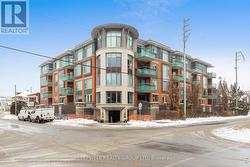 303 - 295 MACKAY STREET  Ottawa, ON K1M 2B7